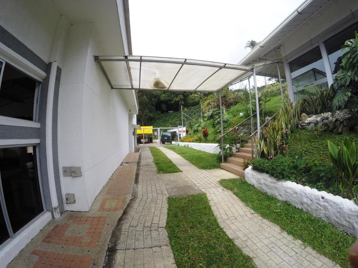 Sky Club Eco Hotel Belen de Umbria Exterior foto